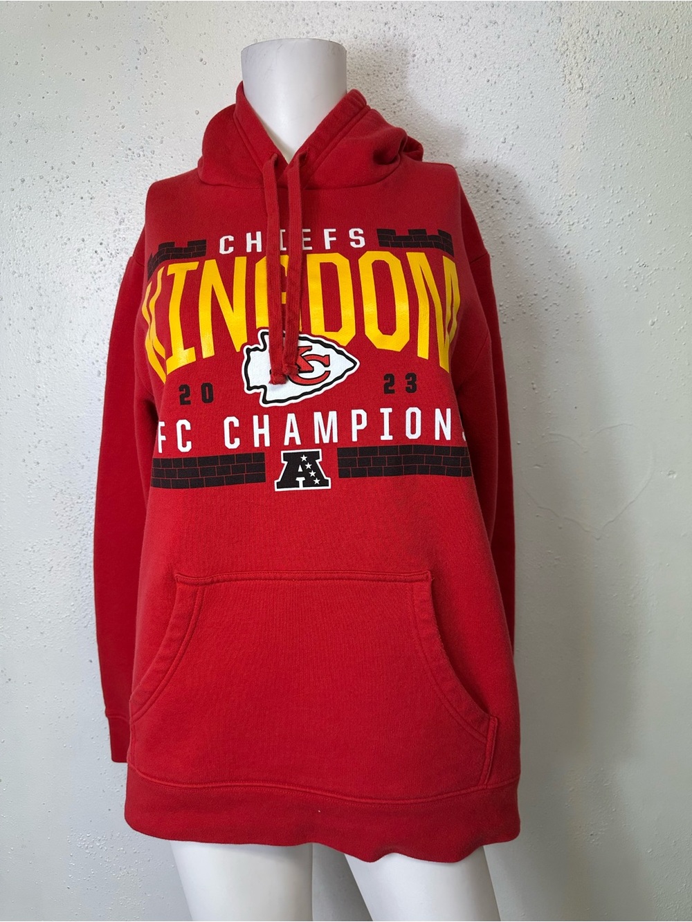Men's Kansas City Chiefs Fanatics Red 2023 AFC Champions Hometown Pullover Hoodi